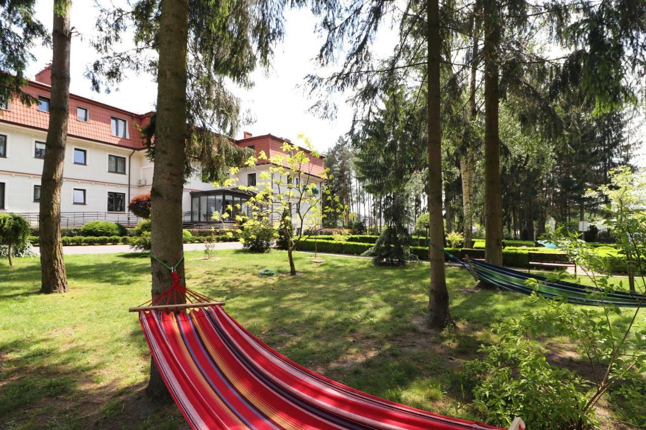 Hotel Afrodyta Business & Spa Радзеёвице Экстерьер фото